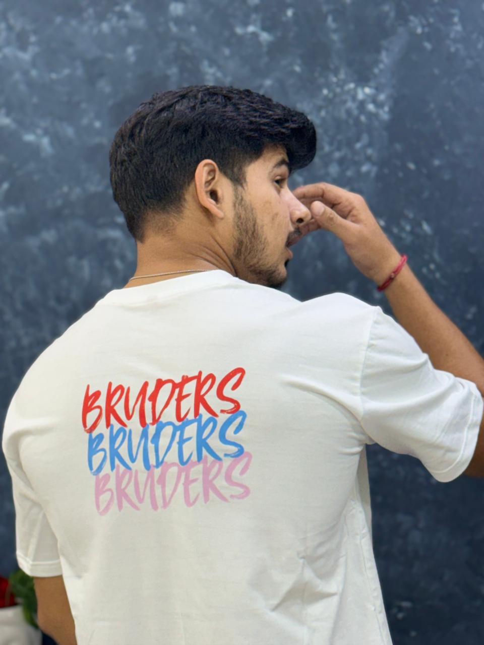 B EMBLEM Classic T-shirts